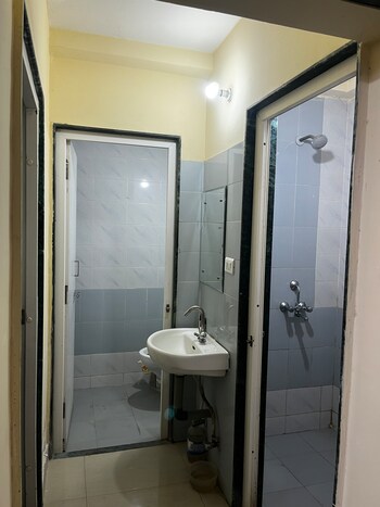 1 BHK Flat for Rent in Dwarka, Delhi