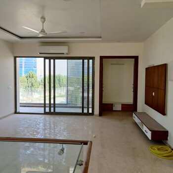 5 BHK Villa for Rent in Kokapet, Hyderabad