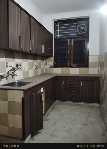 2 BHK Builder Floor for Rent in Sector 45, Gurgaon