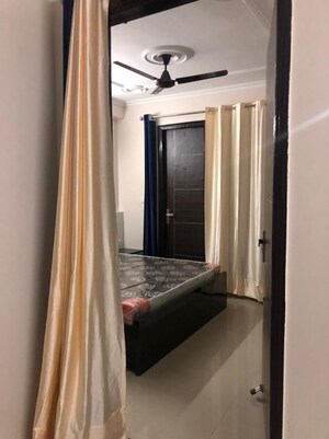 Building Lobby in 2 BHK Builder Floor at Queens Plaza, Sector 43 – for Rent