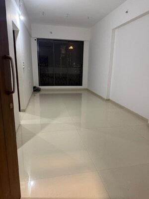 Room in 1 BHK Apartment at Sugee Atharva, Prabhadevi – for Rent