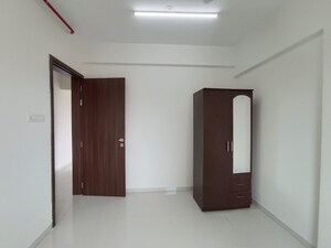 Bedroom in 2 BHK Apartment at Chembur – for Rent