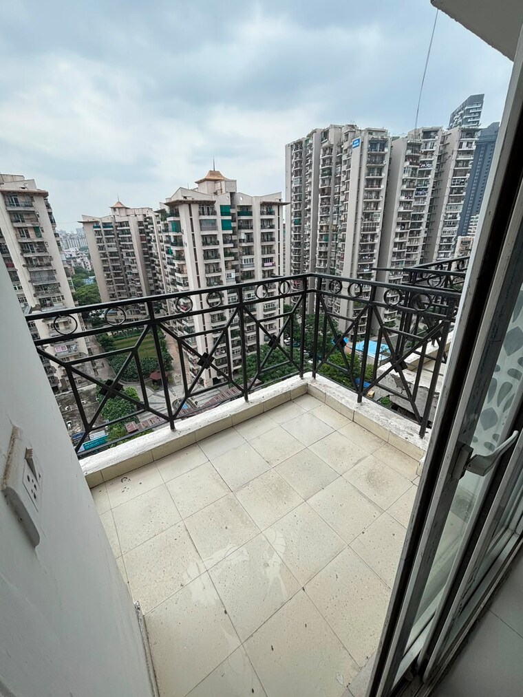 Balcony, galaxy-royale 2 Bedroom 990 Sq.Ft. Apartment In Gaur City 2 Greater Noida 10646059