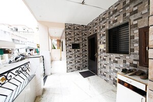 Team Area in 5 BHK Independent House at Ghatlodia – for Sale