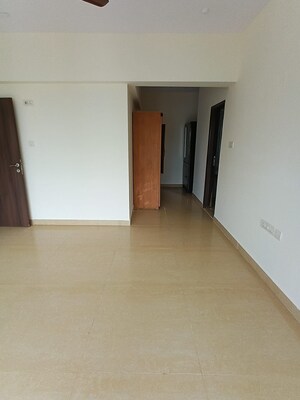 Room in 3.5 BHK Apartment at Lokhandwala Whispering Palms XXclusives, Kandivali East – for Sale