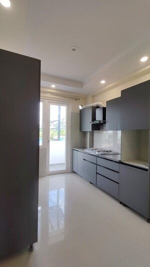 Kitchen in 3 BHK Builder Floor at Ansal API Esencia, Sector 67 – for Rent
