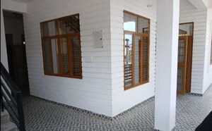 Room in 1 BHK Builder Floor at Aman Vihar – for Rent