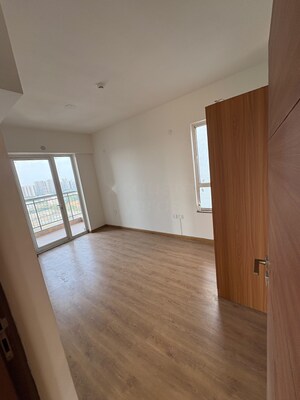 3 BHK Apartment For Rent in Godrej Meridien, Sector 106