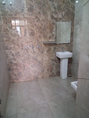 Bathroom in 1 BHK Builder Floor at Aman Vihar – for Rent