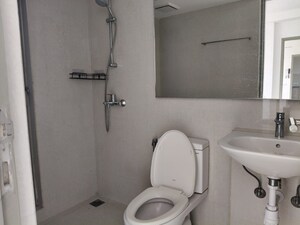 Bathroom in 1 BHK Apartment at Thane West – for Rent