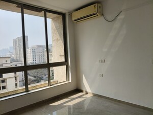 Room in 1 BHK Apartment at Thane West – for Rent
