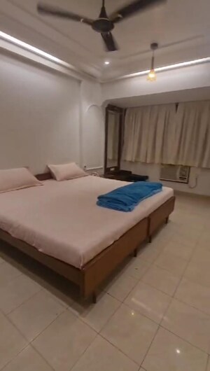 Bedroom in 2.5 BHK Apartment at Atlas Skywalker CHS, Andheri West – for Rent