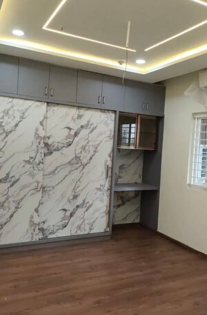 Room in 2.5 BHK Apartment at Bollineni Bion, Kothaguda – for Rent