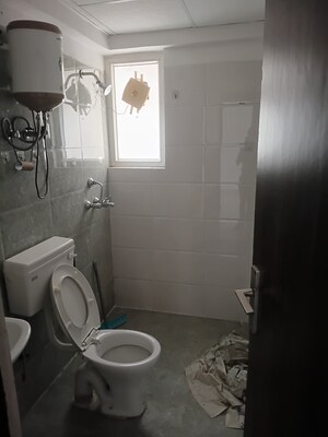 Team Area in 3 BHK Apartment at Nirala Estate, Tech Zone 4 Greater Noida – for Rent