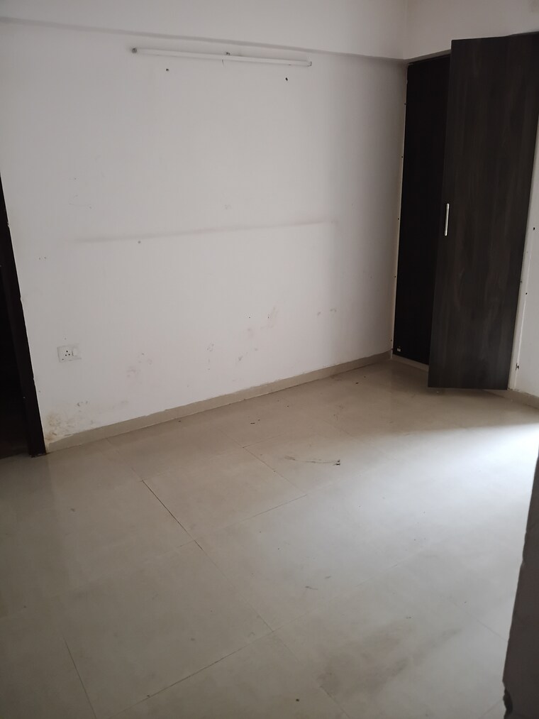 Room, nirala-estate 3 Bedroom 1745 Sq.Ft. Apartment In Tech Zone 4 Greater Noida Greater Noida 10646597
