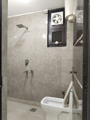 Bathroom in 3 BHK Builder Floor at Ashoka Enclave 3, Sector 35 – for Rent