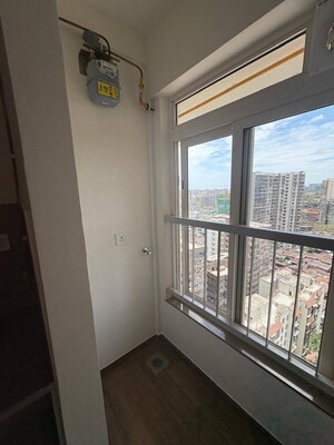 Balcony in 1 BHK Apartment at Kalpataru Vivant, Jogeshwari East – for Sale