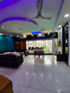 2 BHK Apartment For Rent in Oshiwara Mhada