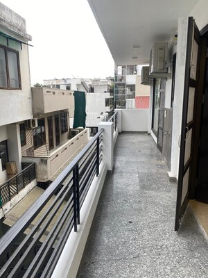 3 BHK Villa For Rent in Block D