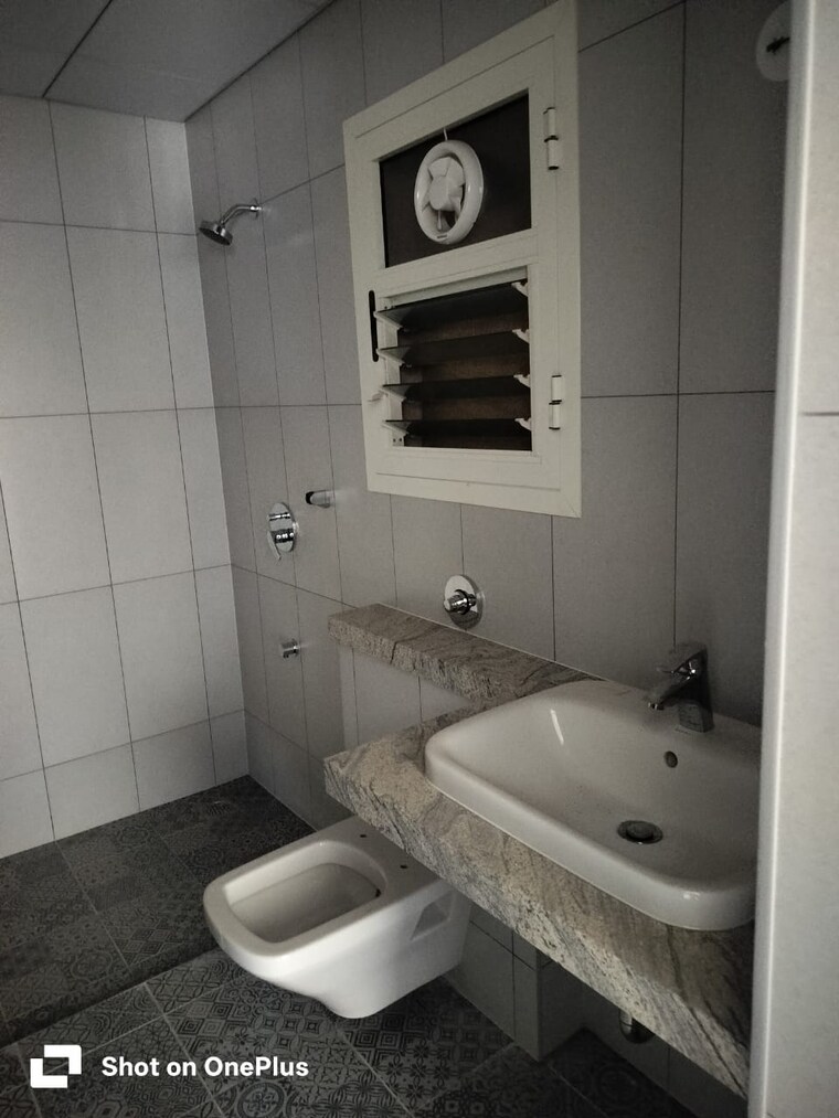Bathroom, sobha-nesara 3 Bedroom 1500 Sq.Ft. Apartment In Kothrud Pune 10646810