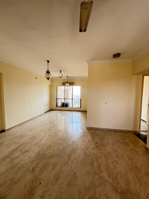 Room in 3 BHK Apartment at Hiranandani Gardens Eldora, Powai – for Sale