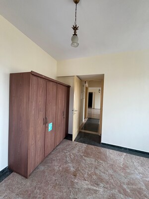 Room in 3 BHK Apartment at Hiranandani Gardens Eldora, Powai – for Sale
