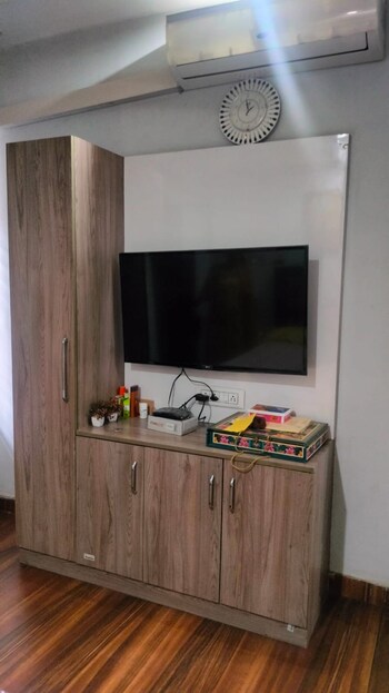 WMG Tower Apartments