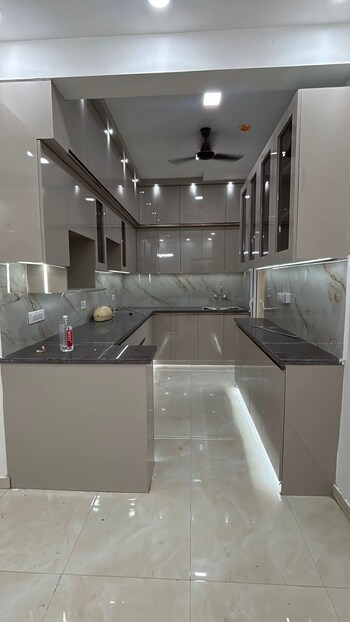 Amrapali Verona Heights