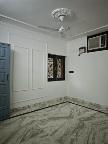3.5 BHK Builder Floor for Sale in Kalkaji, Delhi
