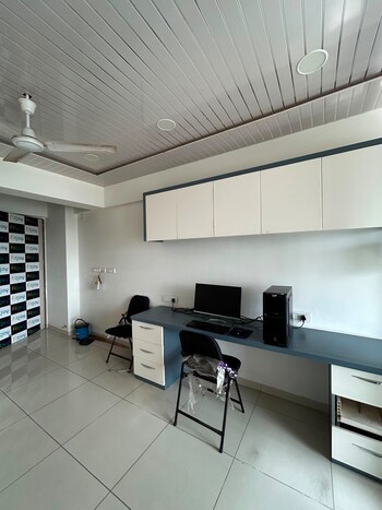 Office Space for Sale in Shyamal, Ahmedabad