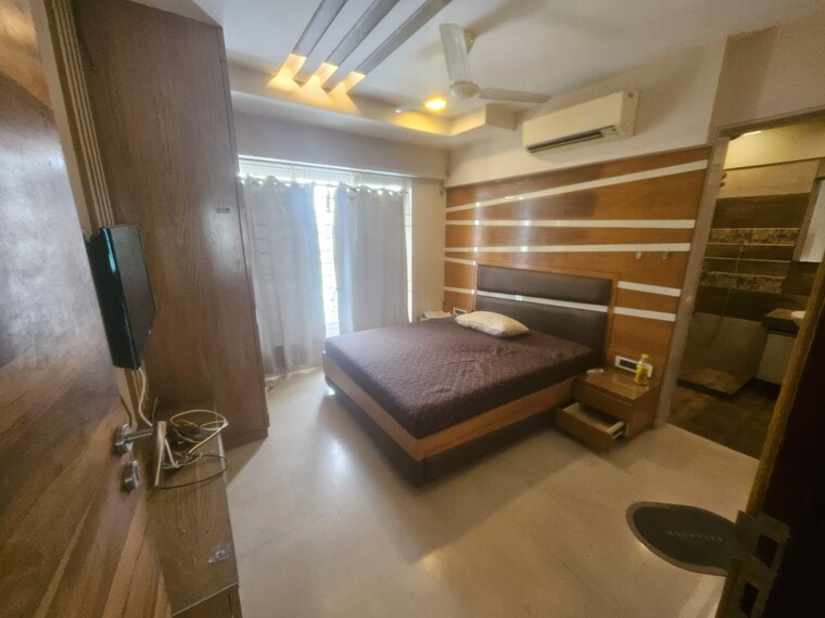 Bedroom, khar west 3 Bedroom 840 Sq.Ft. Apartment In Khar West Mumbai 10651553