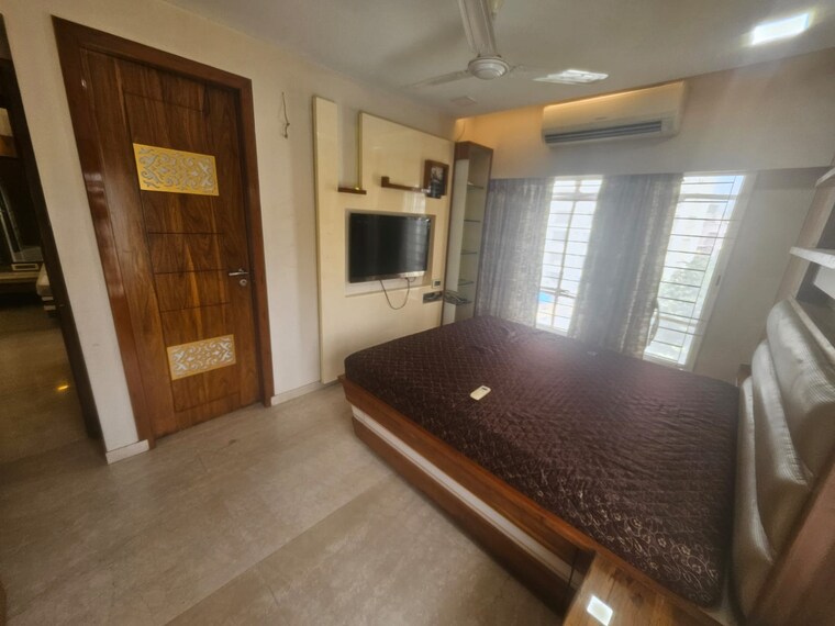 Bedroom, khar west 3 Bedroom 840 Sq.Ft. Apartment In Khar West Mumbai 10651553