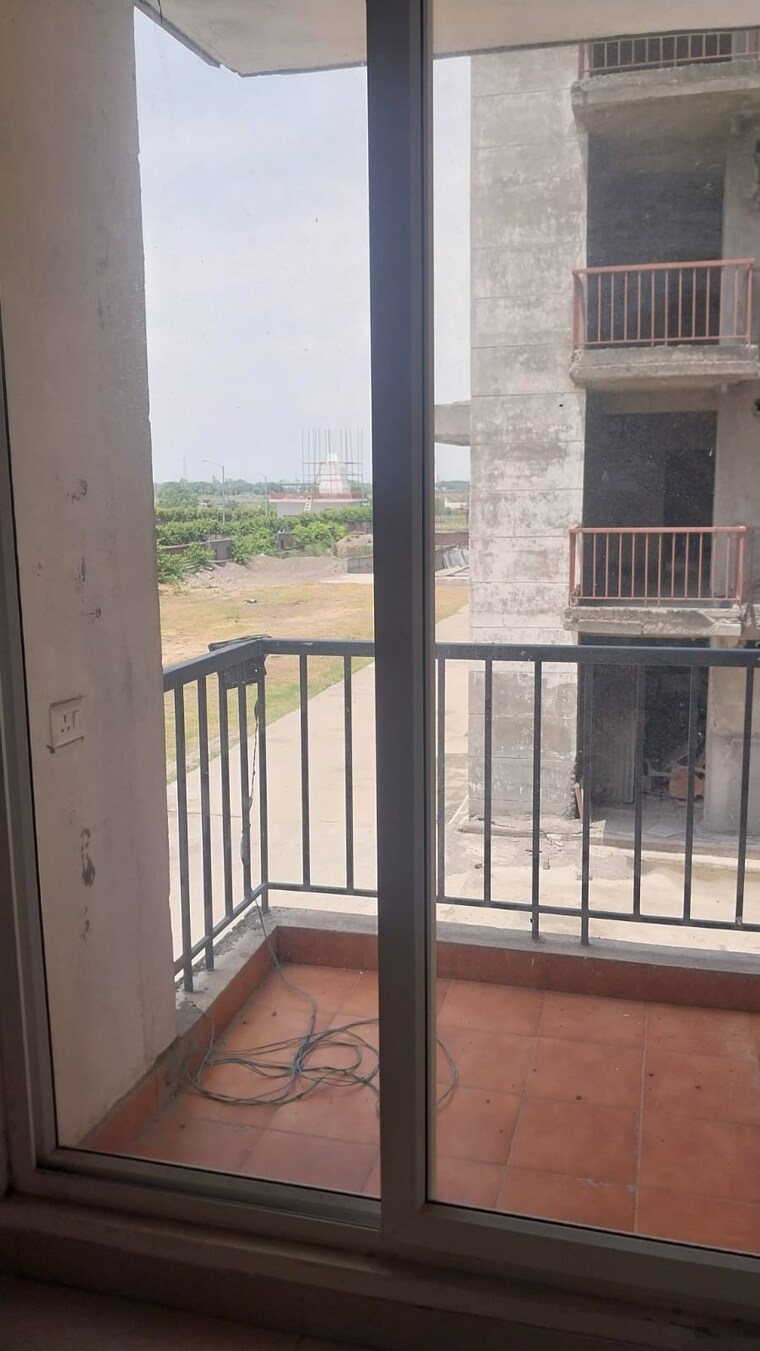 Balcony, value-meadows-vista 3 Bedroom 1344 Sq.Ft. Apartment In Raj Nagar Extension Ghaziabad 10651560