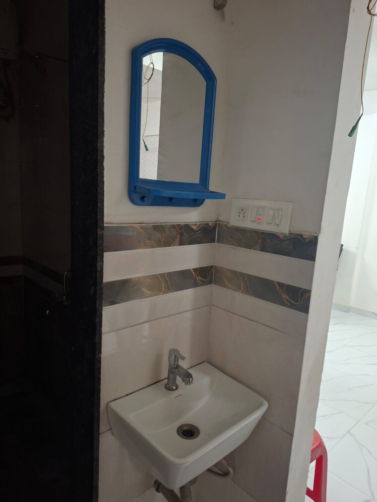 Bathroom, amanora-neo-towers 1 Bedroom 461 Sq.Ft. Apartment In Hadapsar Pune 10651587