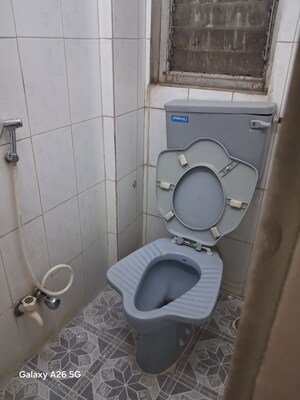 Bathroom in 1 BHK Apartment at Manish Sun Flower Apartment, Andheri West – for Rent