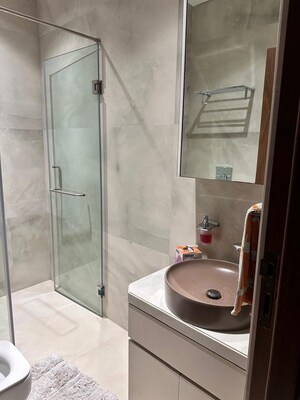 Bathroom in 2 BHK Apartment at Raheja Atlantis, Lower Parel – for Sale