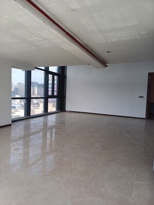 Furnished Amenities in  Office Space at Chandra Arc One, Andheri West – for Sale
