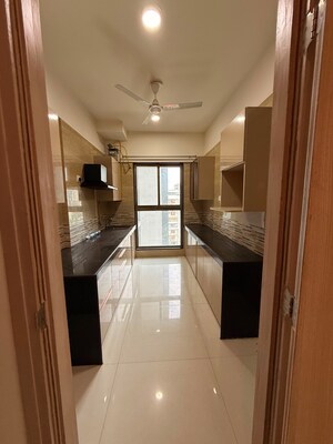 2 BHK Apartment For Sale in Raj Infinia, Malad West