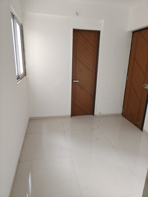 Room in 3 BHK Apartment at Moreshwar 19 East, Nerul – for Rent