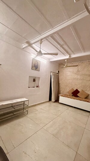 Room in 2.5 BHK Independent House at Nirlon Knowledge Park, Goregaon East – for Rent