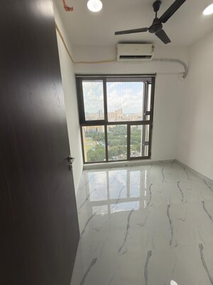 Room in 2 BHK Apartment at Raymond Ten X Vibes, J K Gram – for Rent