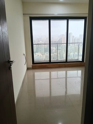 Room in 2 BHK Apartment at Rustomjee Elanza, Malad West – for Rent