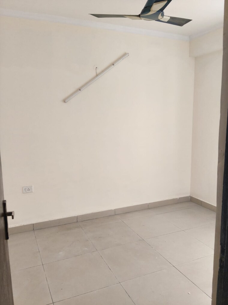 Room, panchsheel-greens 2 Bedroom 975 Sq.Ft. Apartment In Sector 16 Greater Noida Greater Noida 10651744