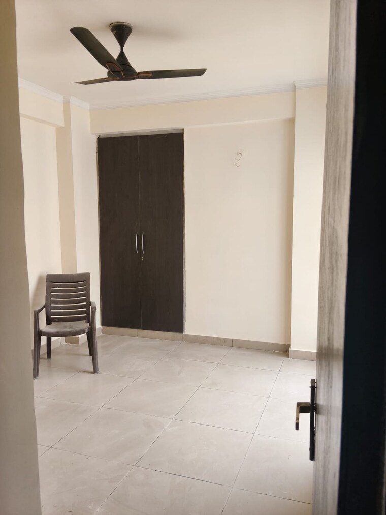 Room, panchsheel-greens 2 Bedroom 975 Sq.Ft. Apartment In Sector 16 Greater Noida Greater Noida 10651744