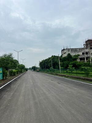Swimming Pool in 2 BHK Apartment at Ansal Crown Heights, Sector 80 – for Rent