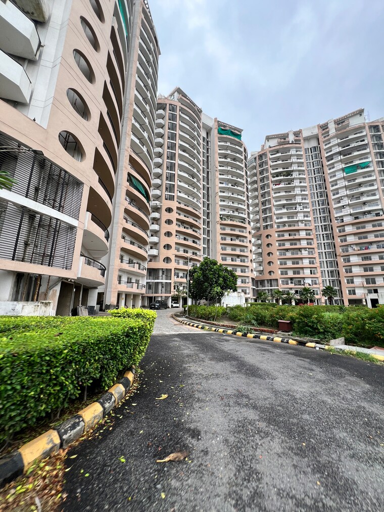 Exterior View, ansal-crown-heights 2 Bedroom 1150 Sq.Ft. Apartment In Sector 80 Faridabad 10651727