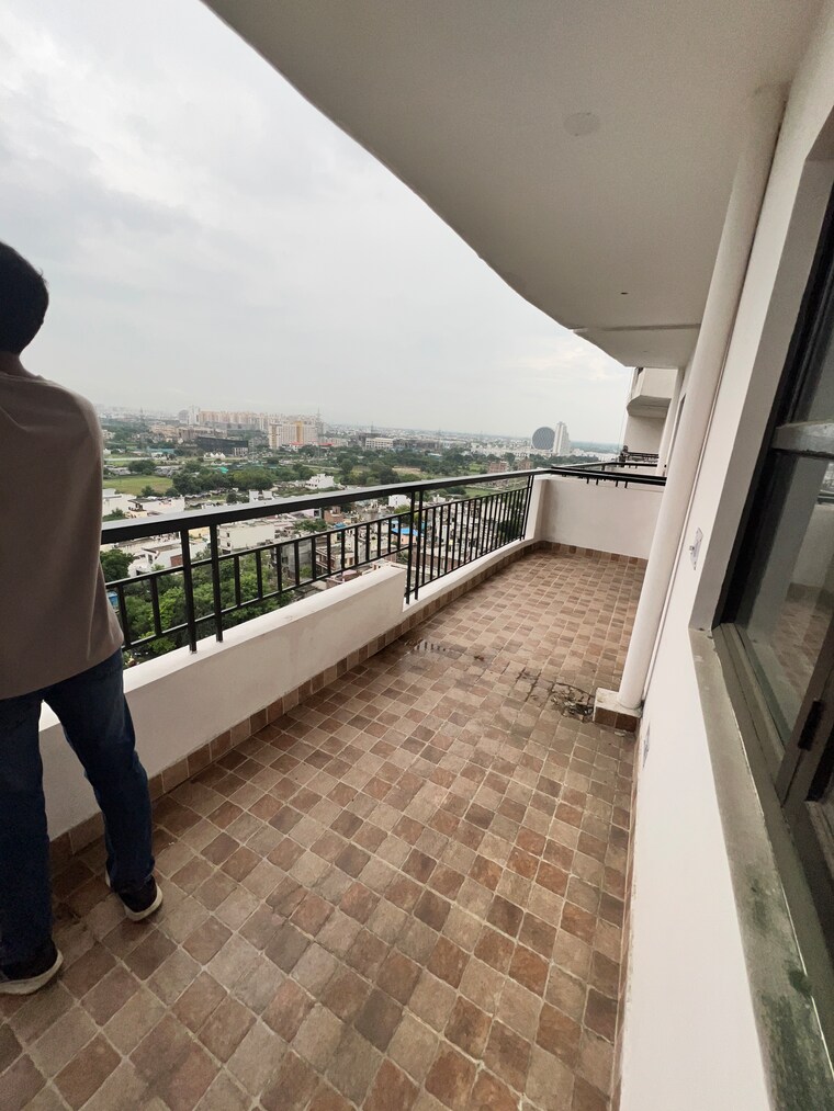 Balcony, ansal-crown-heights 2 Bedroom 1150 Sq.Ft. Apartment In Sector 80 Faridabad 10651727