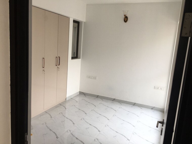 Room, raymond-ten-x-habitat 2 Bedroom 800 Sq.Ft. Apartment In Pokhran Road No Two Thane 10651741