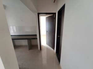Room in 1 BHK Apartment at Roswalt Ray, Dahisar East – for Rent