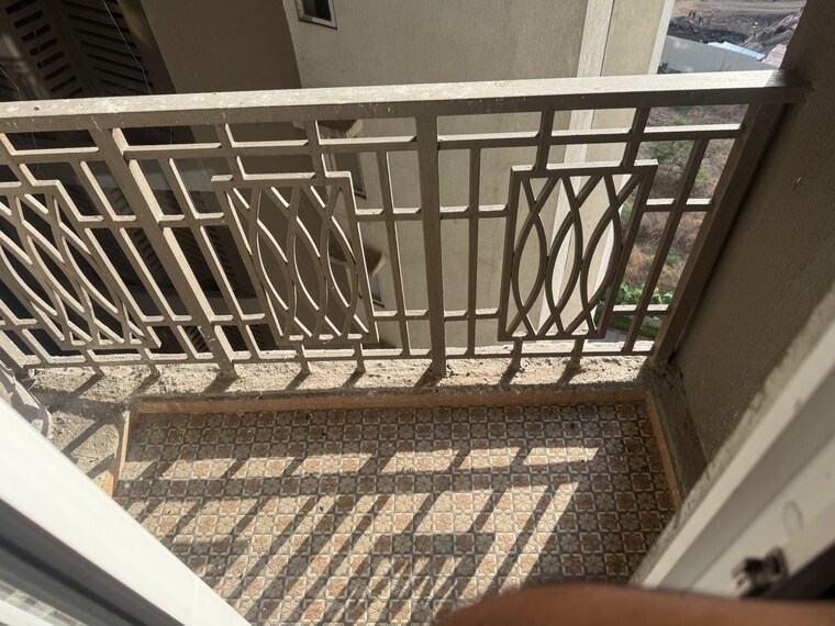 Balcony, paradise-sai-world-empire 3 Bedroom 1094 Sq.Ft. Apartment In Kharghar Navi Mumbai 10651758